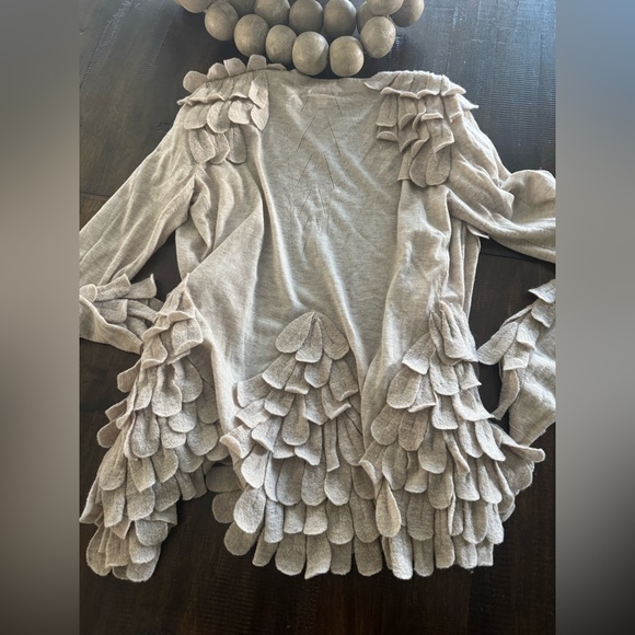 Leifsdottir Beige Layered Women's Cardigan~Size Large-~fitted~gorgeous! 🖤 - Picture 9 of 9